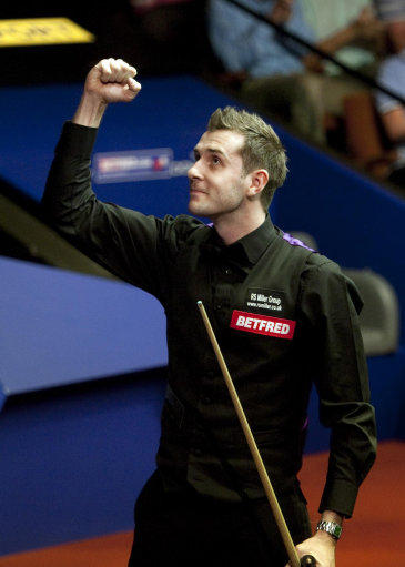 加专注与自 加专注与自