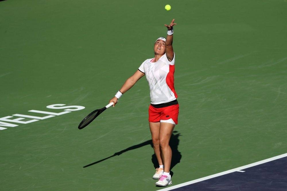 更有助于项 更有助于项