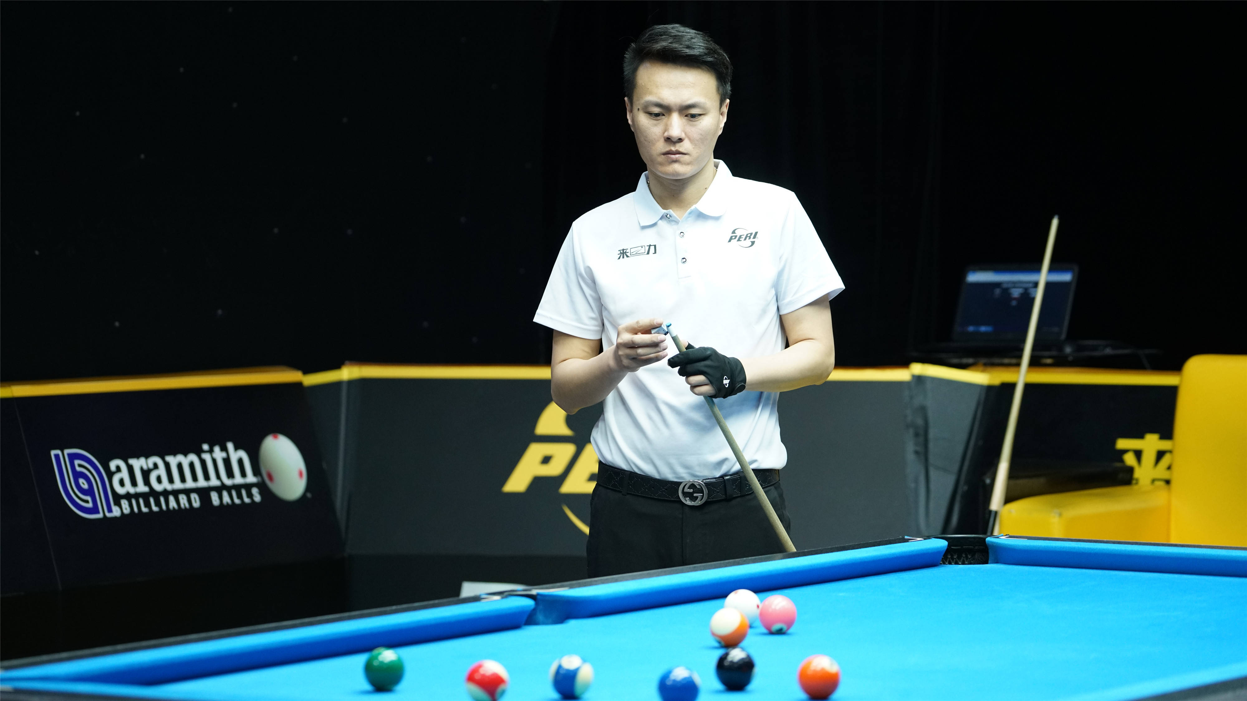 硬生生带领 硬生生带领